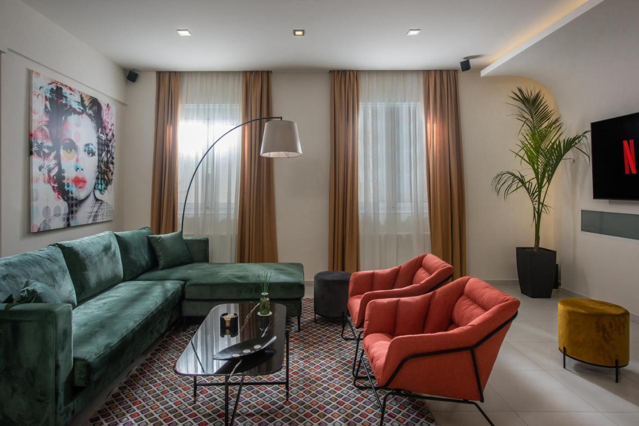 Maison De Mare, 4Br Central Luxury Beach Residence خيرسونِسوس المظهر الخارجي الصورة